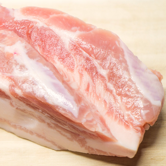 沖縄産豚の三枚肉