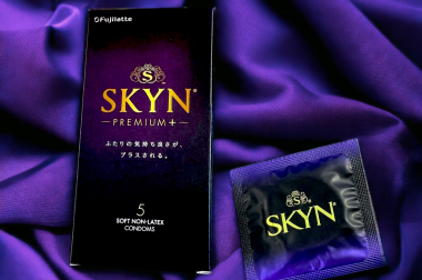 SKYN Premium +